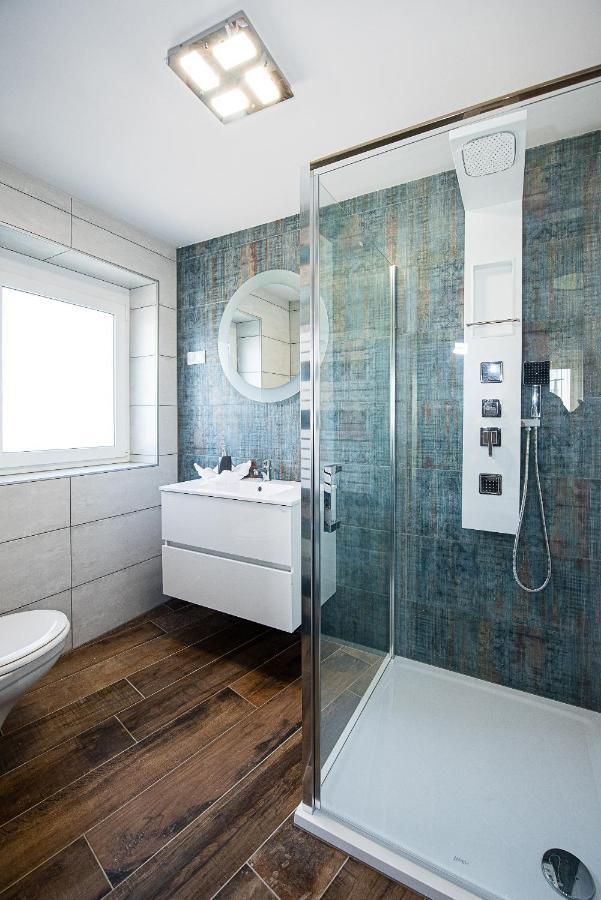 Aranyszarvas Panzio, Etterem Es Grillterasz Apartment ภายนอก รูปภาพ